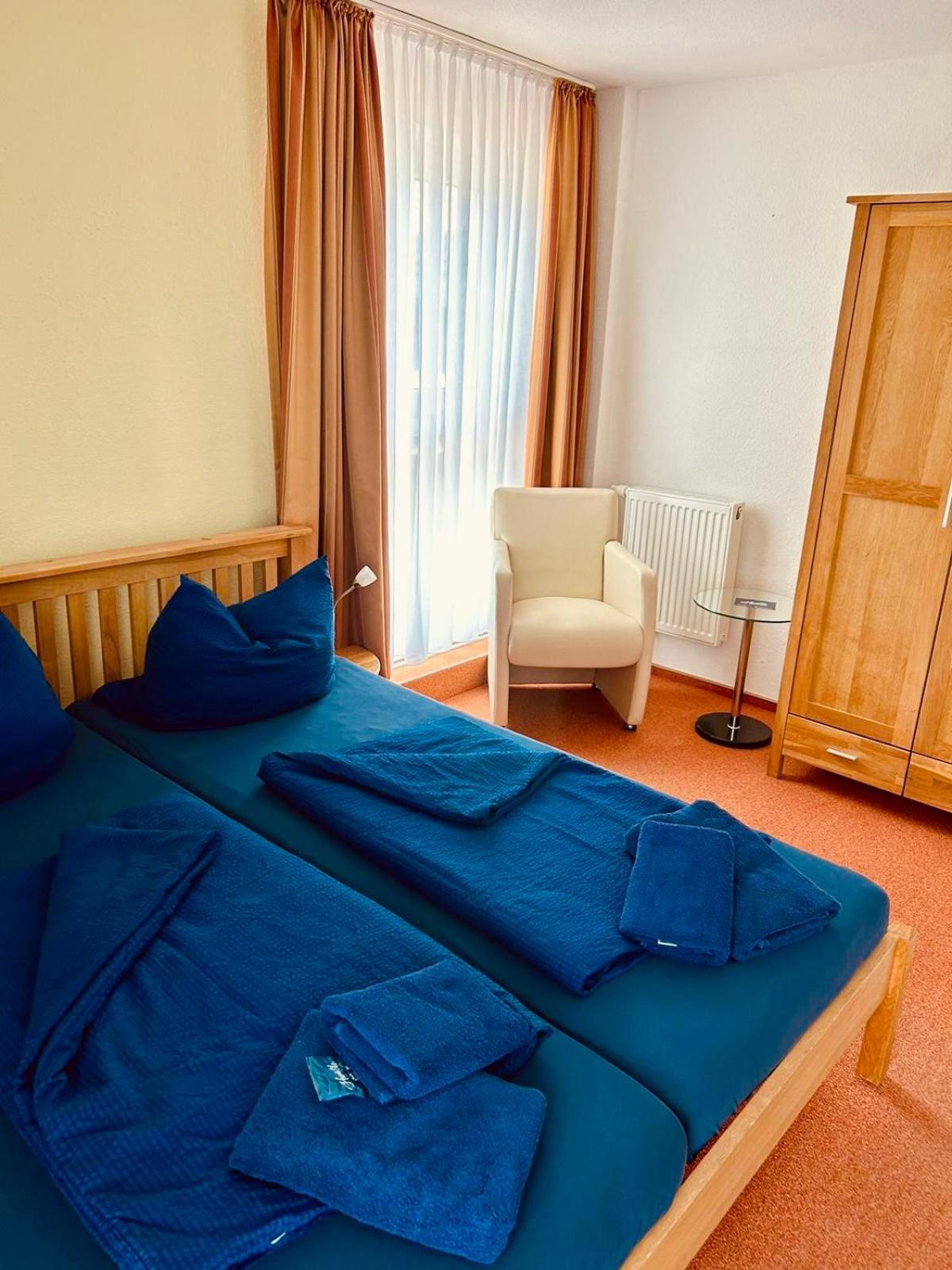 Alter Kornspeicher - Low Budget Zimmer Carolinensiel Exterior foto
